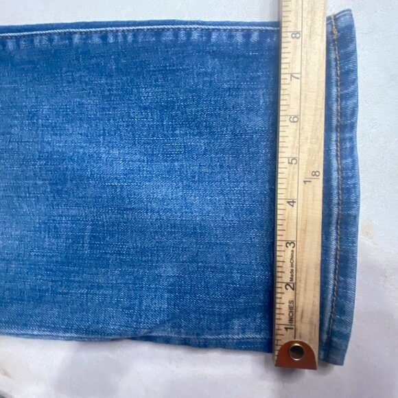 Chicos 2R High Rise Straight Leg Crop Jeans Size 12 Med Wash Denim Womens Casual - Picture 10 of 10
